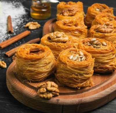 طريقة عمل الكنافة بعين الجمل مجلة الطبخ العربي